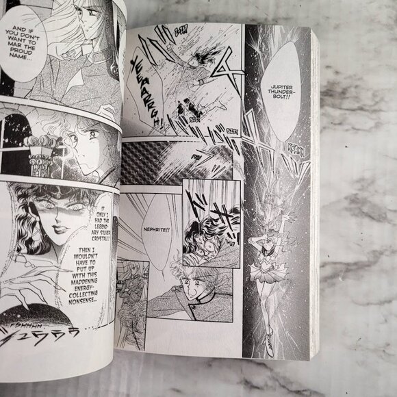 Sailor Moon 1 [Sailor Moon Naoko Takeuchi Collection] - Picture 8 of 12